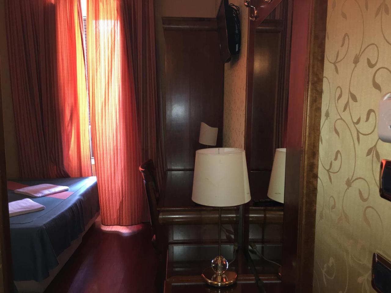 Hotel Divine Rome Exterior photo